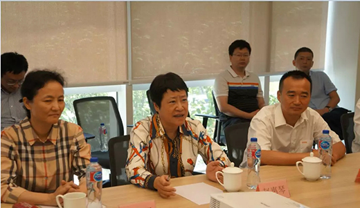 上海市青浦区区委书记赵惠琴带队莅临xk星空官网调研