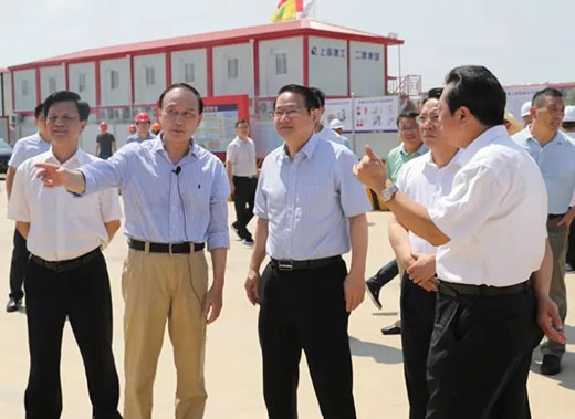 江西省省长易炼红莅临上海xk星空官网南昌项目建设现场调研